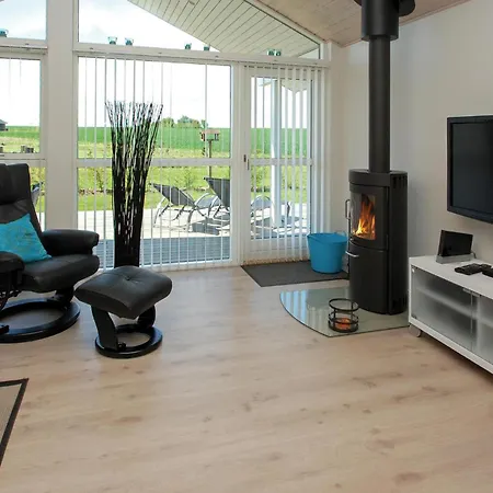Holiday home Gorgeous In Haderslev With Kitchen